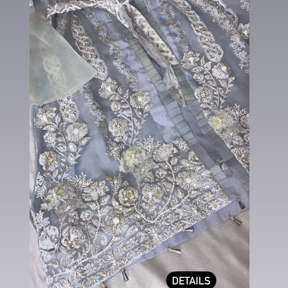 Pakistani indian dress - Picture 2 of 3